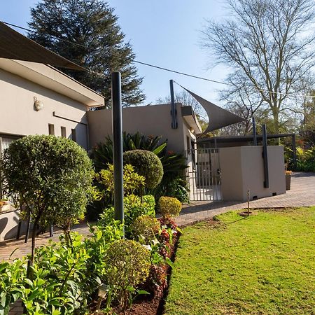 Glen Maine Guest House Pretoria-Noord Buitenkant foto
